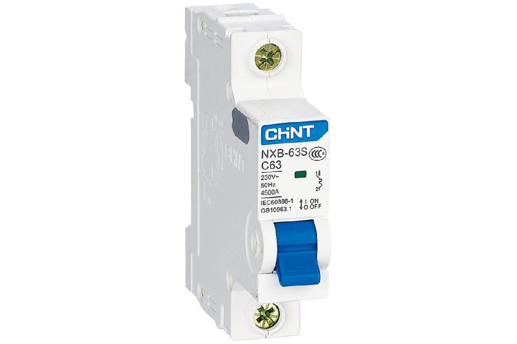  . . 1 C 32 4,5  NXB-63S (R) CHINT 